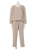 【CLASSYコラボ】ショルダータック長袖BLxテーパードPN/ベージュ