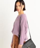 Vネックフェザーニット