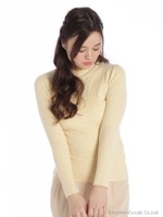 ２連パールニットプルオーバー/ベージュ