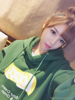 英文字プリントスウェットパーカー/イエロー