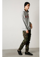 【AZUL by moussy】ストレッチツイルミリタリーカーゴパンツ/迷彩