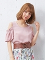 トロミ肩開きフレア袖/TOPS/オフホワイト