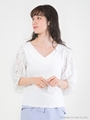 Vネック袖ボリュームレースカットソープルオーバー/オフホワイト