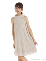プリーツノースリーブワンピース/ベージュ