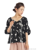 花柄レース使いブラウス/オフホワイト