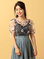 エンブロイダリーキャミソール付ブラウス/オフホワイト