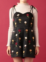 コードリップエンブロイダリーショートロンパース/ボルドー