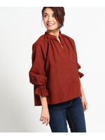 【洗える】袖ひらピーチ刺しゅうブラウス/ボルドー(064)