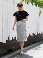 コードレースサイドスリットタイトスカート/オフ/柄