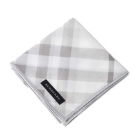 【新品】 薄手 ハンカチ 花柄  バーバリー 70453 BURBERRY ピンク レディース
