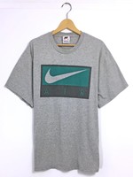 スポーツブランドTシャツ  NIKE ナイキ   /サイズ表記 Ｍ