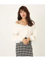 VネックオフショルKnit TOP/WHT
