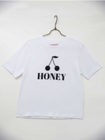 cherry T-shirt/white