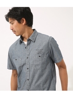 【AZUL BY MOUSSY】ロゴプリントシャンブレー半袖シャツ/NVY