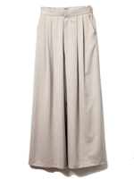 サテンタックパンツ/ベージュ