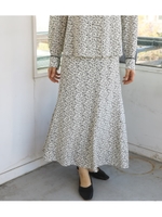 LEONIE FLOWERゴアードスカート/WHT