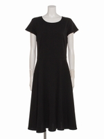 クレープサテンフレアーワンピース/黒