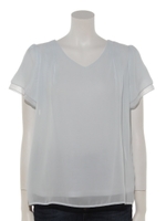 肩タックＶネック２枚袖ブラウス/サックス