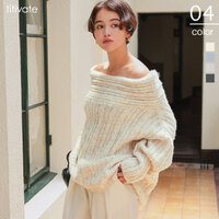 オフショルダールーズニット