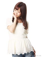 刺繍レース　ペプラムブラウス