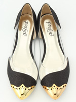 【glifeed】ポインテッドトゥラメフラットシューズ