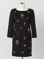 ビジューモチーフ　ワンピース