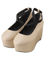 厚底バレーシューズ