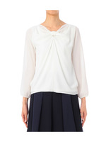 リボン風デザインプルオーバー