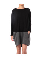 レイヤード風配色ニットワンピース