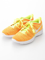 【NIKE】WMNSFLYKNITTRAINER