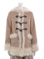 フェミニンムートンコート