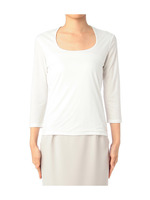 スクープネック七分袖カットソー