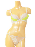 シュガープラムブラ・タンガセット