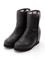 インヒールショートブーツ