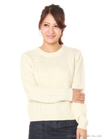 地柄ニットプルオーバー