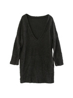 Vネックニットワンピ 