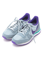 【NIKE】WMNSINTERNATIONALIST
