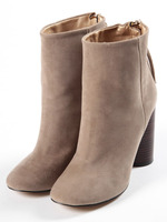 サークルヒールショートブーツ