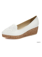 フラワーストーンコルクウェッジパンプス