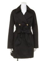 プレーントレンチコート