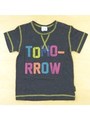TOMORROWロゴ付き半袖Tシャツ/ブラック