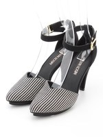 ストラップヒールパンプス/シロクロ