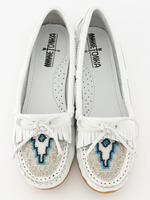 【MINNETONKA】ビーズ刺繍スムースモカシン/ベージュ