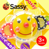 sassy ベイビートイ《スマイリーフェイスラトル》