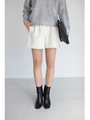 【AZUL by moussy】フェイクレザーショートパンツ/WHT