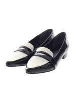 【AZUL by moussy】エナメルポインテッドローファー/柄WHT