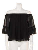 袖フリルオフショルTOPS/アイボリー