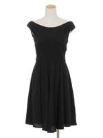 オフショルシャーリングフレアワンピ/ブラック