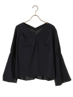 【BAILA掲載】Vネックフレア袖ブラウス/カーキ