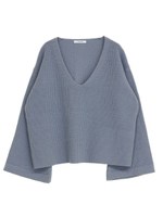 ワイドスリーブVネックニット/サックスブルー